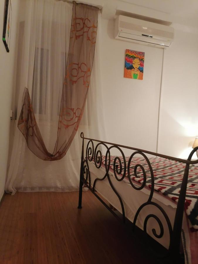 Apartment Nikolina トロギール エクステリア 写真